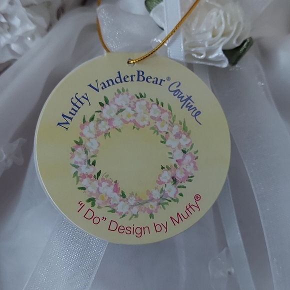 NABCO Muffy Vanderbear "I Do" Bride Bear - Picture 7 of 14